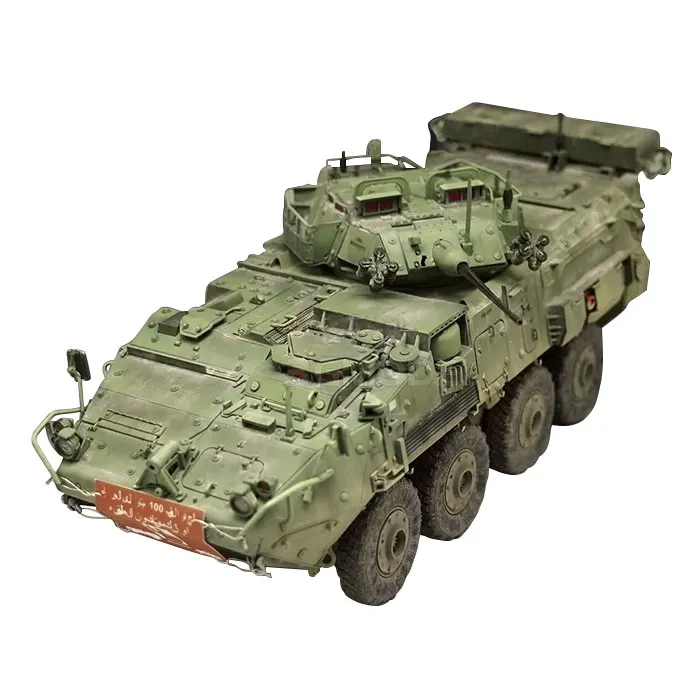 Kit modello assemblato militare Trumpeter 01519 Canadian LAV-III veicolo corazzato con ruote 8x8 1/35