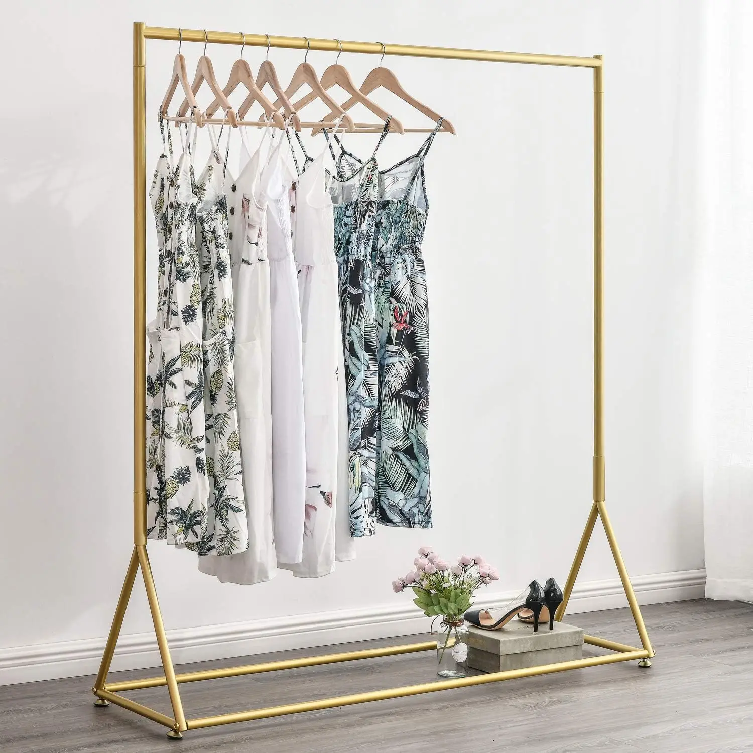 Gold Pipe Clothing Rack, Freestanding Modern Metal Heavy Duty Clothes Rack for Hanging Boutiques and Bedroom, 59" L