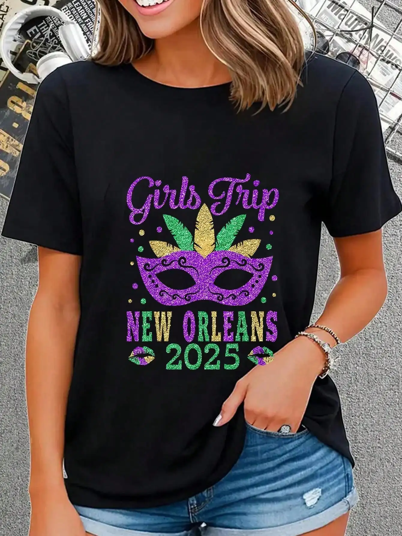 

Одинаковые футболки New Orleans Girls Trip 2025 для мальчишника — женские и мужские повседневные футболки с рисунком маски Марди Гра