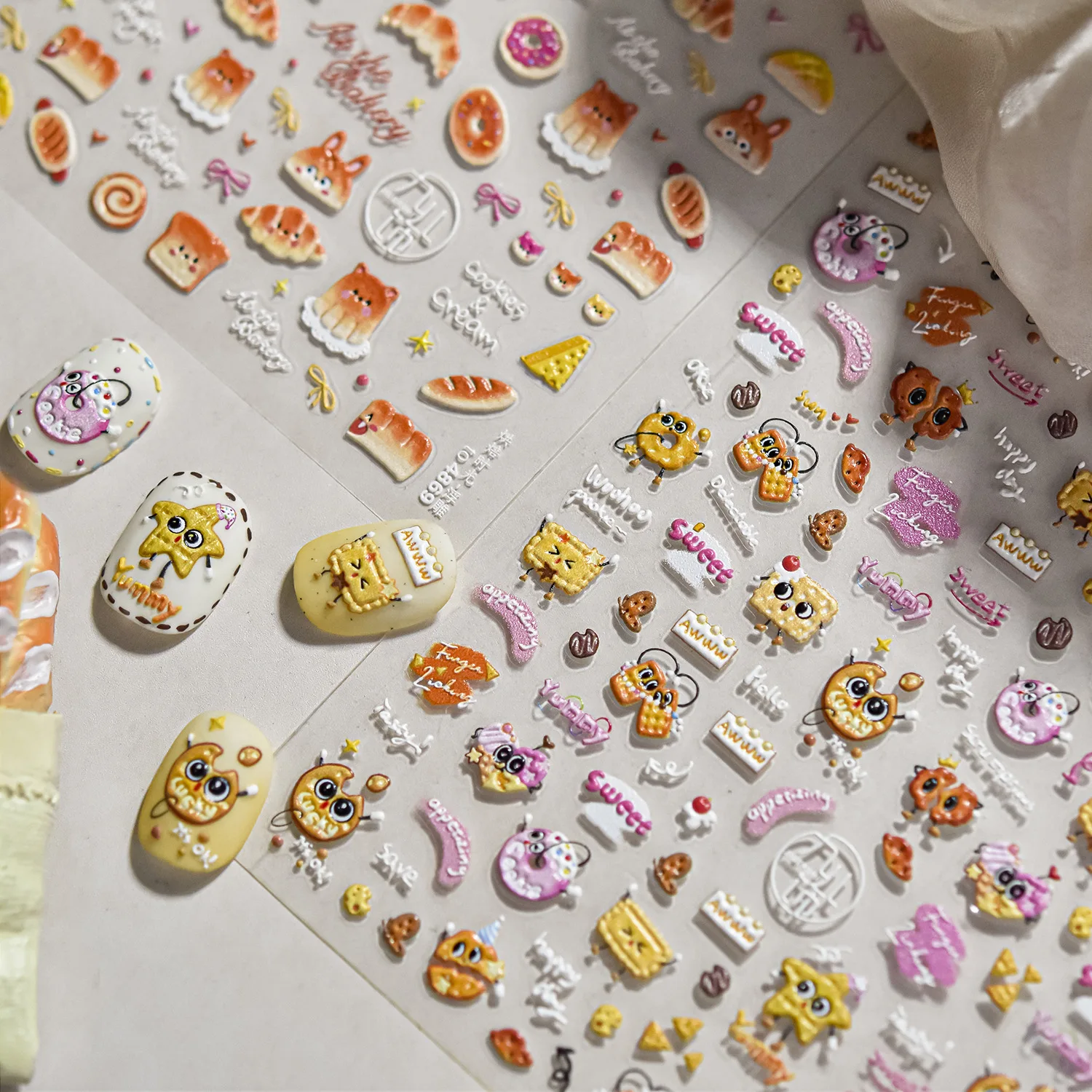 

Рельефная наклейка для дизайна ногтей, популярный материал, наклейка для ногтей «сделай сам», маленькое печенье, наклейка для дизайна ногтей, ювелирные изделия