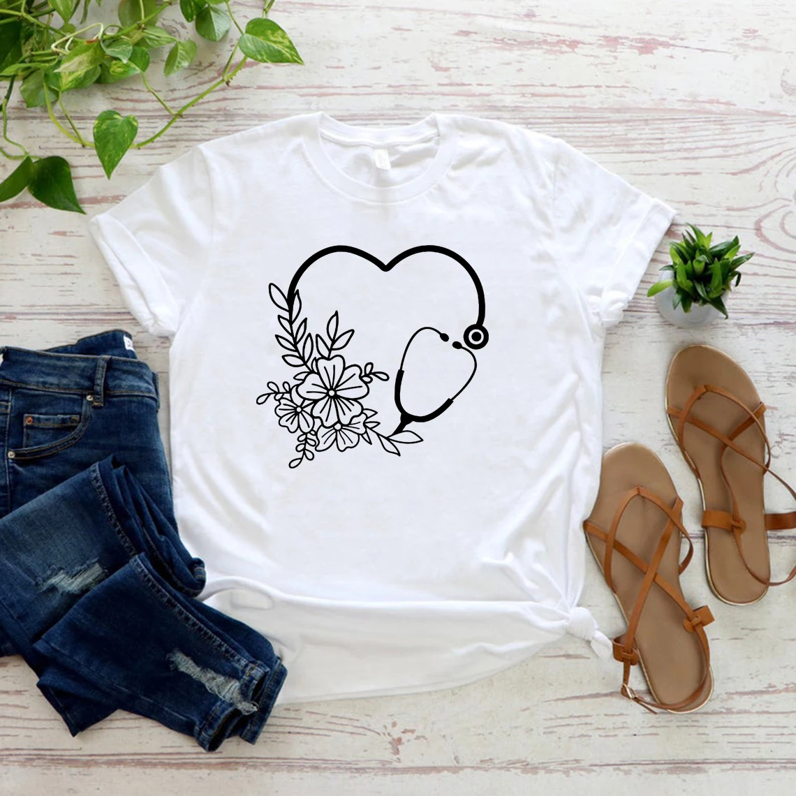 Cute Nurse T-Shirt Floral Stethoscope T Shirt Nursing School Gift Doctor Tshirt Medical Assistant Tees Women T-shirt Casual Tops