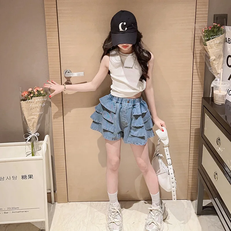

Girls' Set Summer 2025 New Children's Explosive Street Vest Mid Size Short Sleeved Fashionable and Stylish