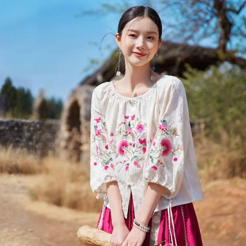 Style chinois fleur broderie chemise femmes été printemps coton lin Blouses ample à lacets gland Boho Blouse hauts courts