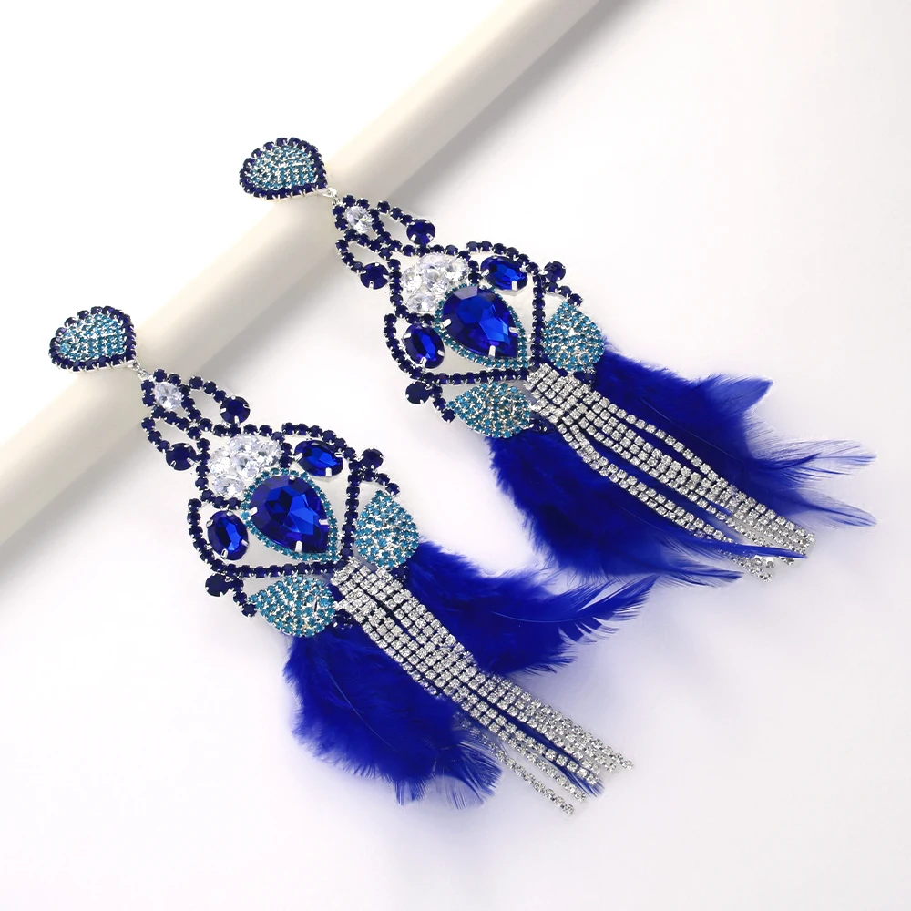 2024 Boho Blue Feather Tassel Earrings Dangle Woman Accessories Nightclub Sparkly Exaggerate Rhinestone Earrings Prom Jewelry