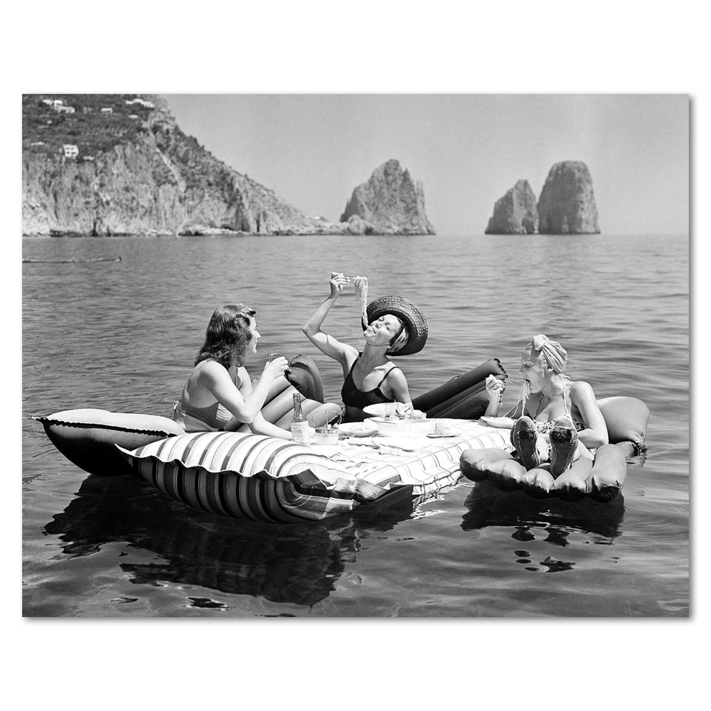 Eating Spaghetti on The Water Canvas Painting Capri Italy 1939 Girls Italian Pasta Air Floats Ocean Women Wall Art Home Decor