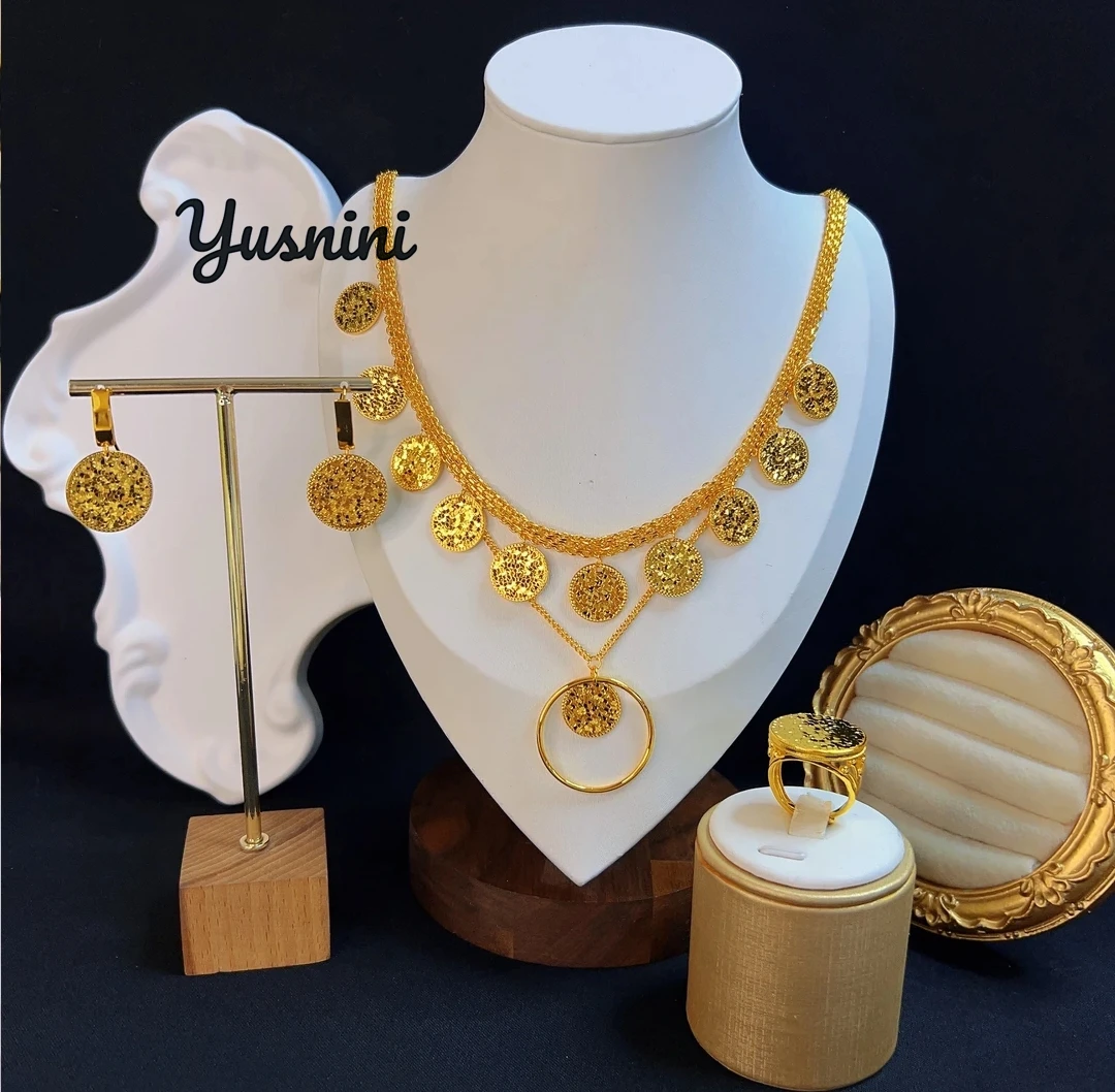 

Fashion European Dubai 24K Gold Plated Custom Necklace Earrings Rings Jewelry Set for Wedding Parties for Lovers DD10864