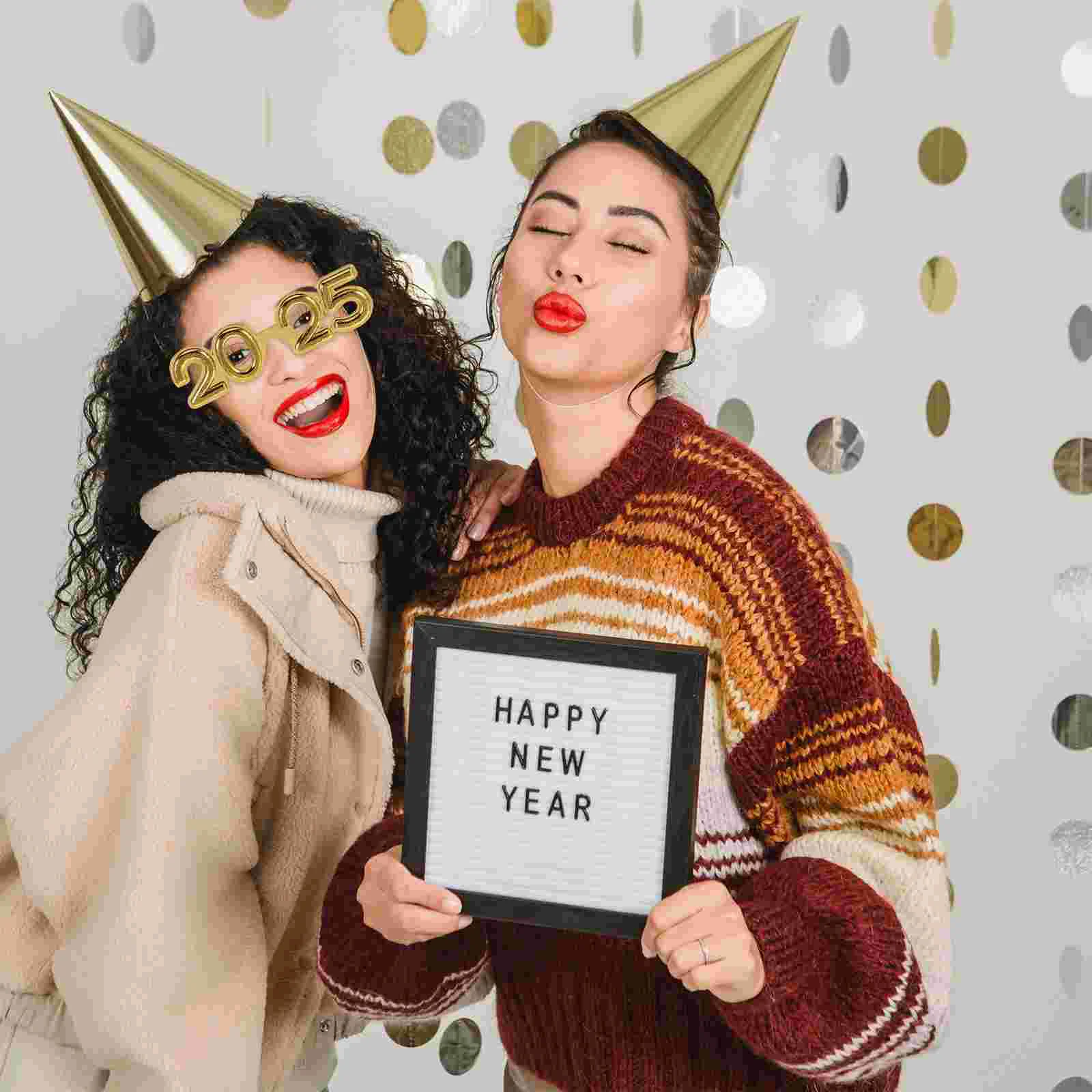 

New Year Decoration Glasses 2025 Eyeglasses Prop Vintage Photo Props Funny Dancing Eyewear PC Number Supplies Woman