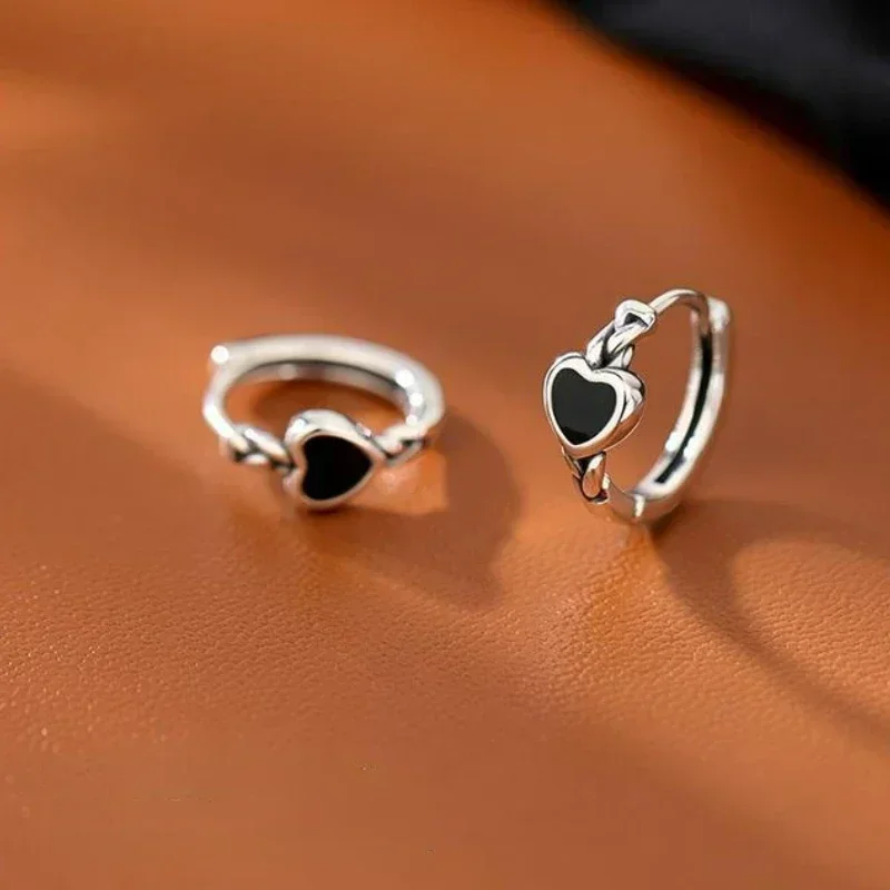 أقراط طارة على شكل قلب أسود للنساء ، فضة إسترليني ، مرصعة بسيطة ، إكسسوارات مجوهرات الزفاف ، مزاجه