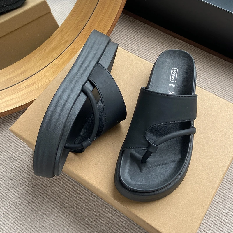 Trend buty damskie płaskie sandały damskie lato 2025 gruba podeszwa miękkie wygodne antypoślizgowe odporne na zużycie odkryte kapcie damskie