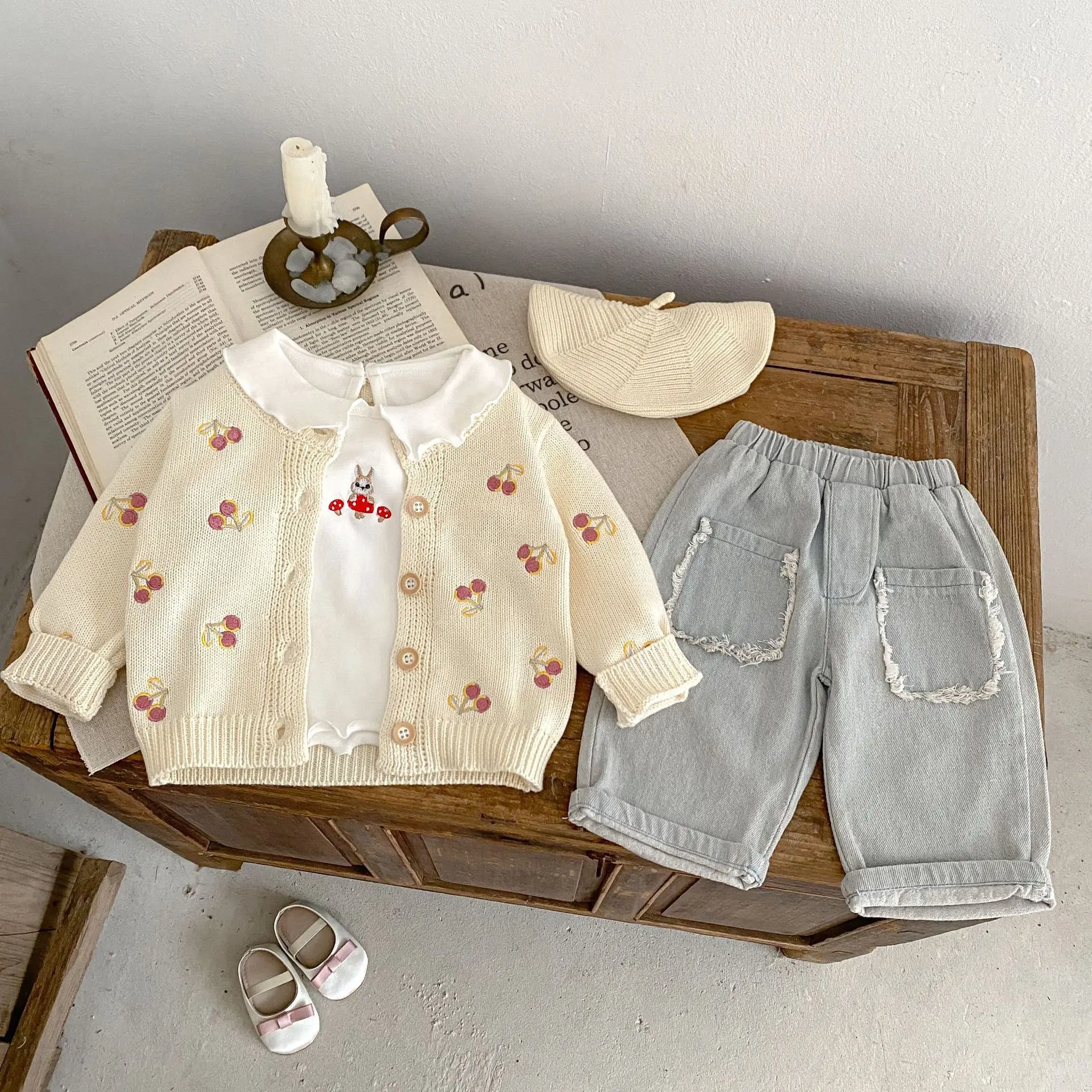 2024 Autumn New Baby Long Sleeve Knit Cardigan Infant Girls Cherry Embroidery Sweater Jacket Toddler Knitted Coat Kids Clothes