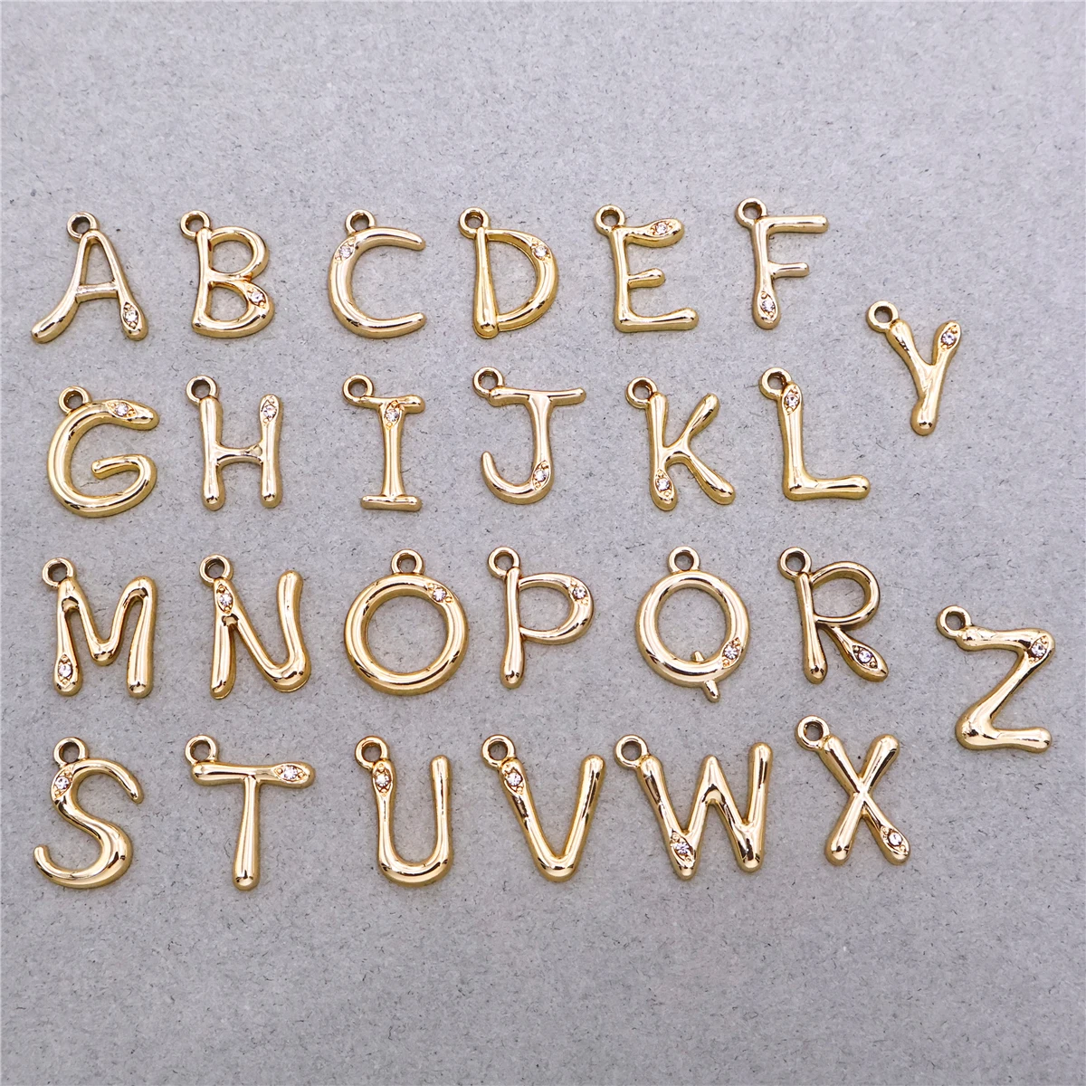 10Pcs/Lot English Letter Charms Metal zinc alloy Plating Initial A-Z Alphabet Pendant DIY Personalized Jewelry Making Finding
