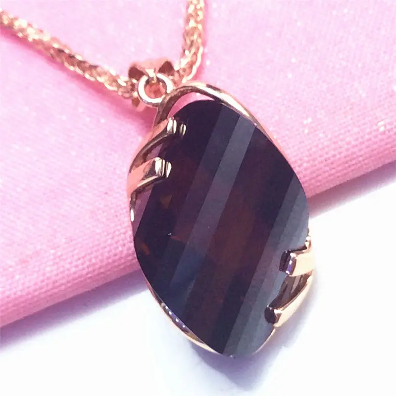 

14K Rose Gold Pendant Necklace Fashionable Smoky Gemstone Design for Women out New Style Jewelry Accessory