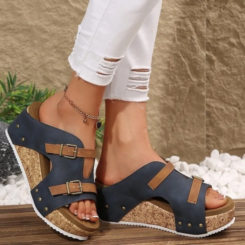 

Large Size Comfortable Experience Quality Fabric 2026 Cross-Border Shoes Artificial Plush Rubber Wool Lined Flat Bottom Casua...