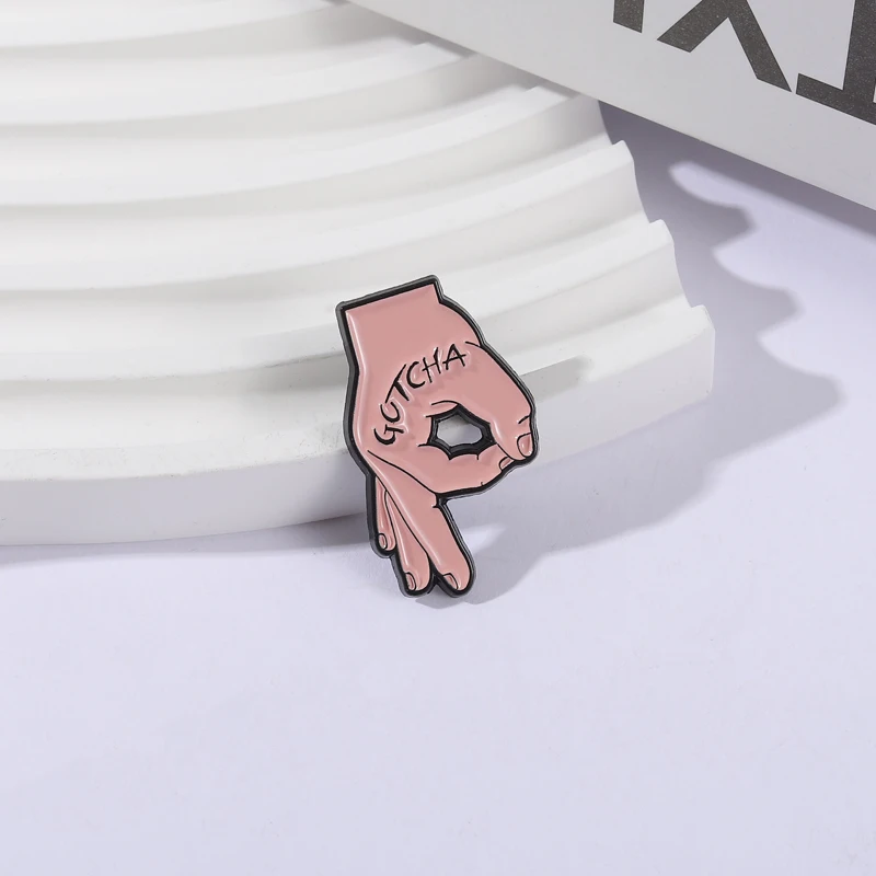 GOTCHA موافق لفتة المينا دبابيس بروش لعبة الإبداعية حسنًا لفتة دبابيس ظهره شارة التلبيب مجوهرات مضحكة هدية للأصدقاء الصغار #3