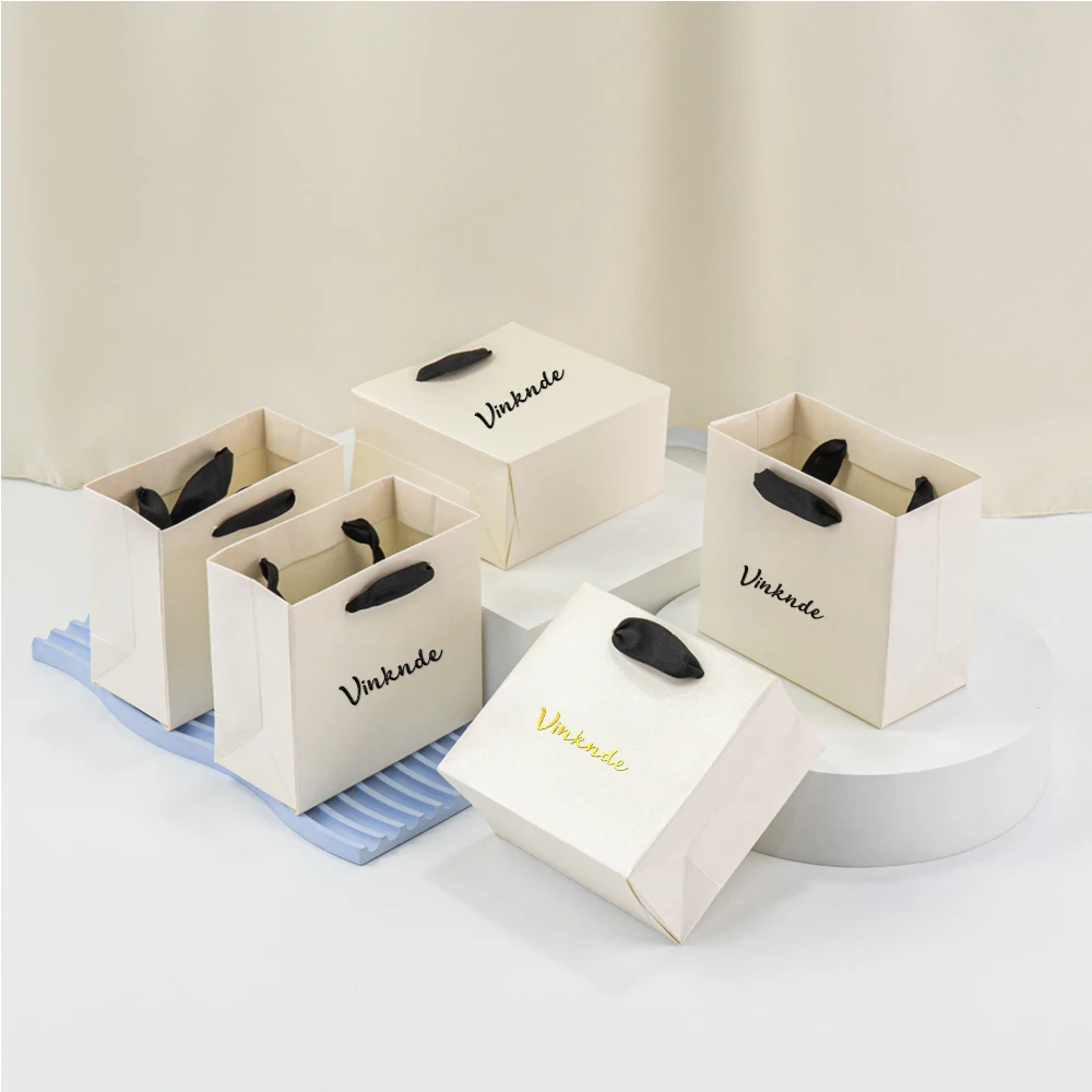 

Custom Printed Logo Luxury Gift Paper Bag Bulk 12x11x6cm Retail Boutique Jewelry Shopping Paper Small Bags With Your Own Logo