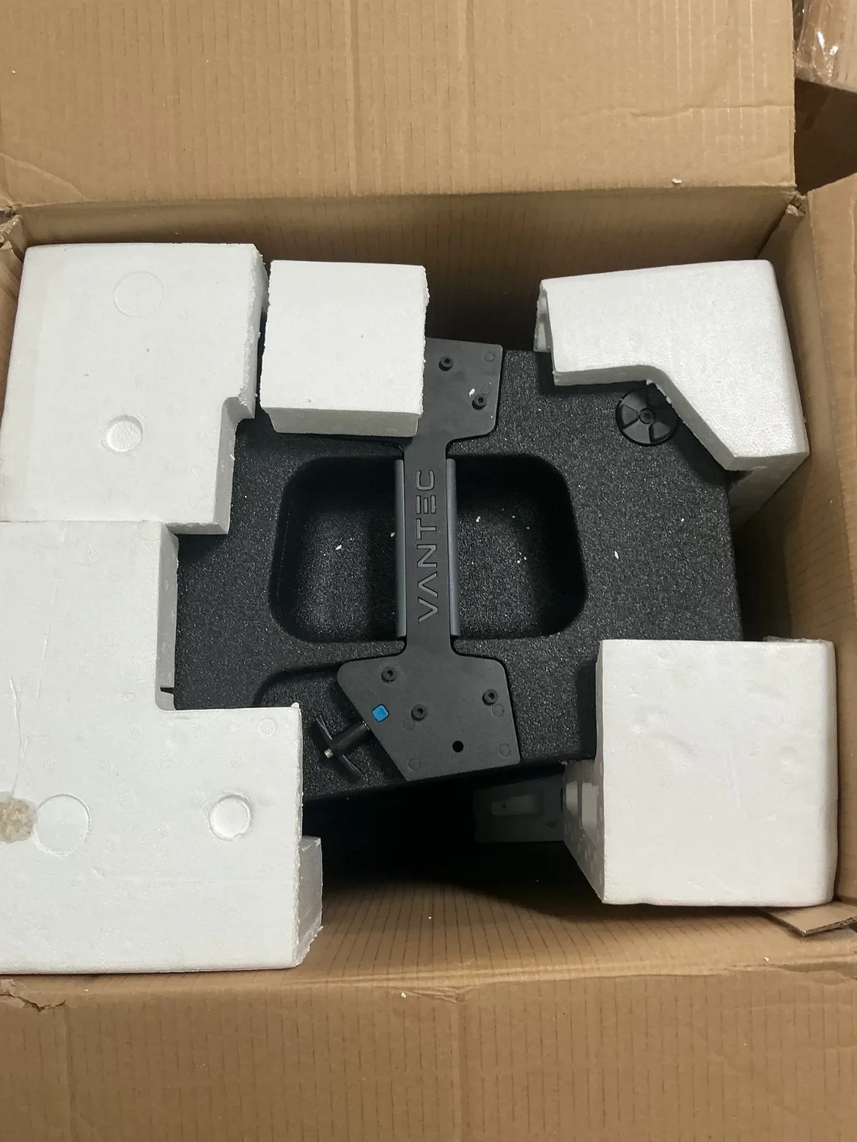 D.A.S Vantec-20A 12" 2-weg aangedreven gebogen line-array-luidspreker met DSP Mint