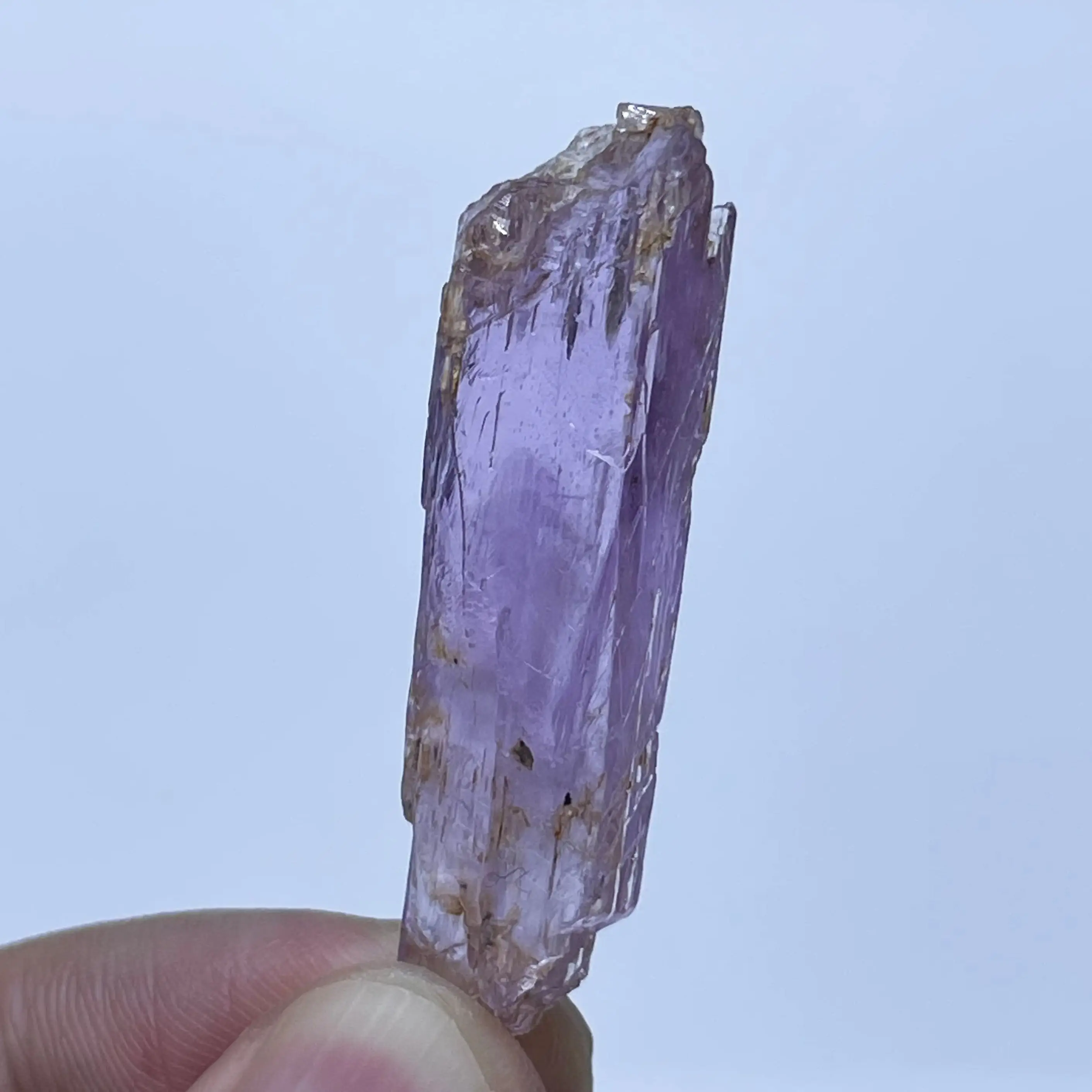 Natural Stone Kunzite Crystal Mineral Specimen Raw Rock Quartz Home Decoration Healing