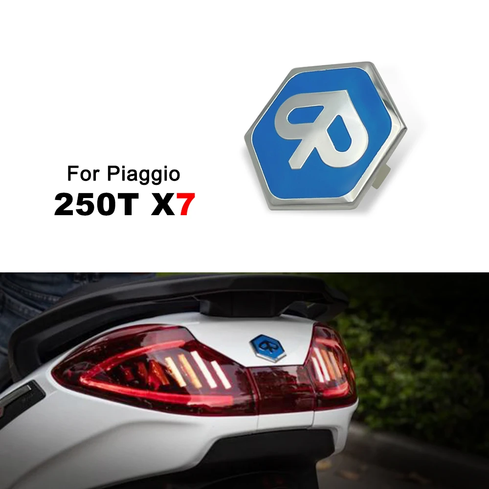 

3D Resin Motorcycle Decal Italy Flag Sticker Case For PIAGGIO YQ250T X7