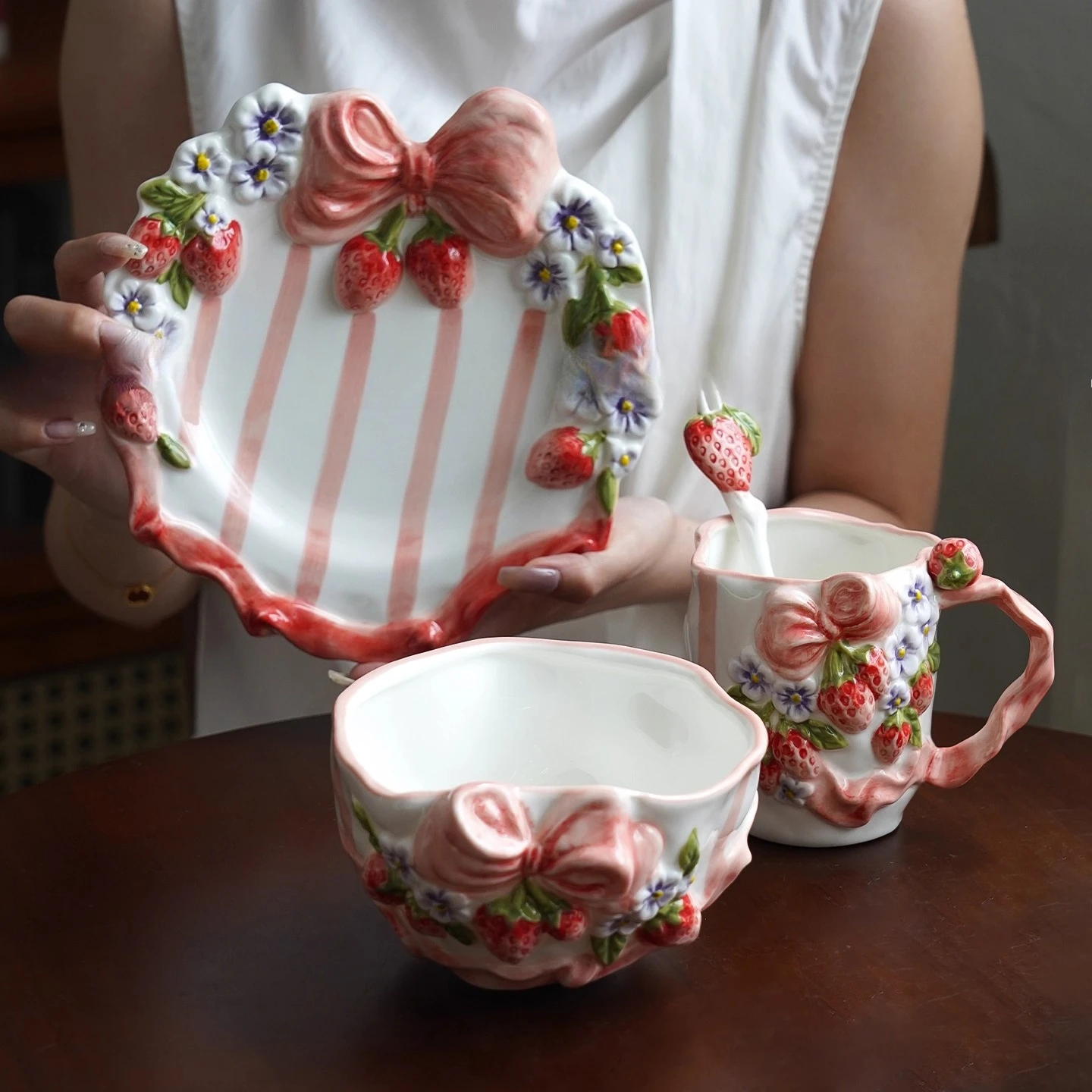 

Creative blueberry flower bow cup and plate ceramic cup and plate bowl tableware set