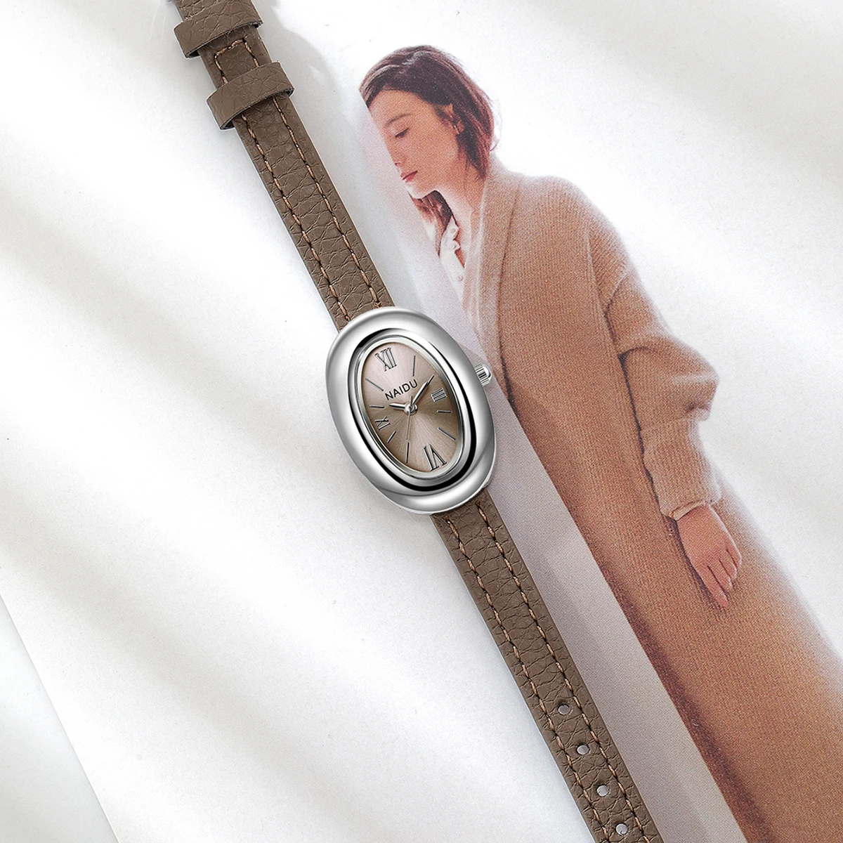 Artistic Retro Leather Strap Watch