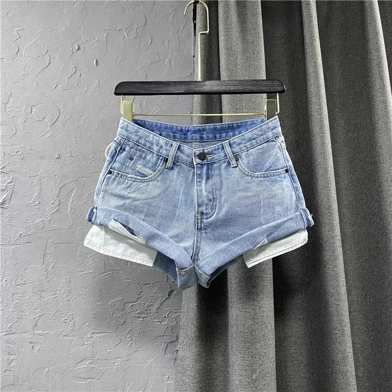 

Female Light Blue Low-waisted Denim Shorts Female 2024 Summer New Ultra-shorts Hot Pants Jeans Shorts Feminino Trousers Q949