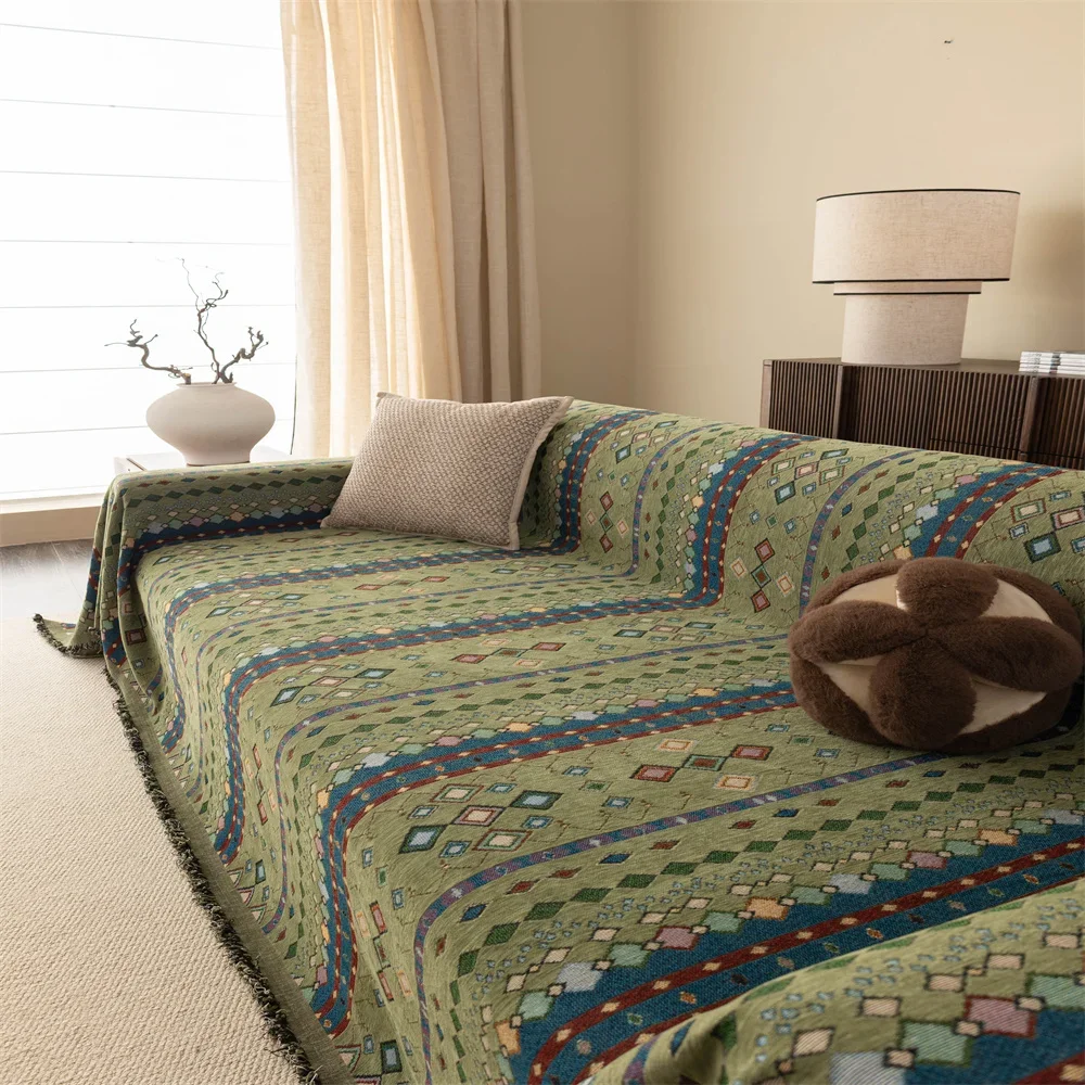 2026 Retro French Style Light Luxury Sofa Cover Universal Non-Slip All-Season Fabric High-Quality Sofa Slipcover Anti-Cat
