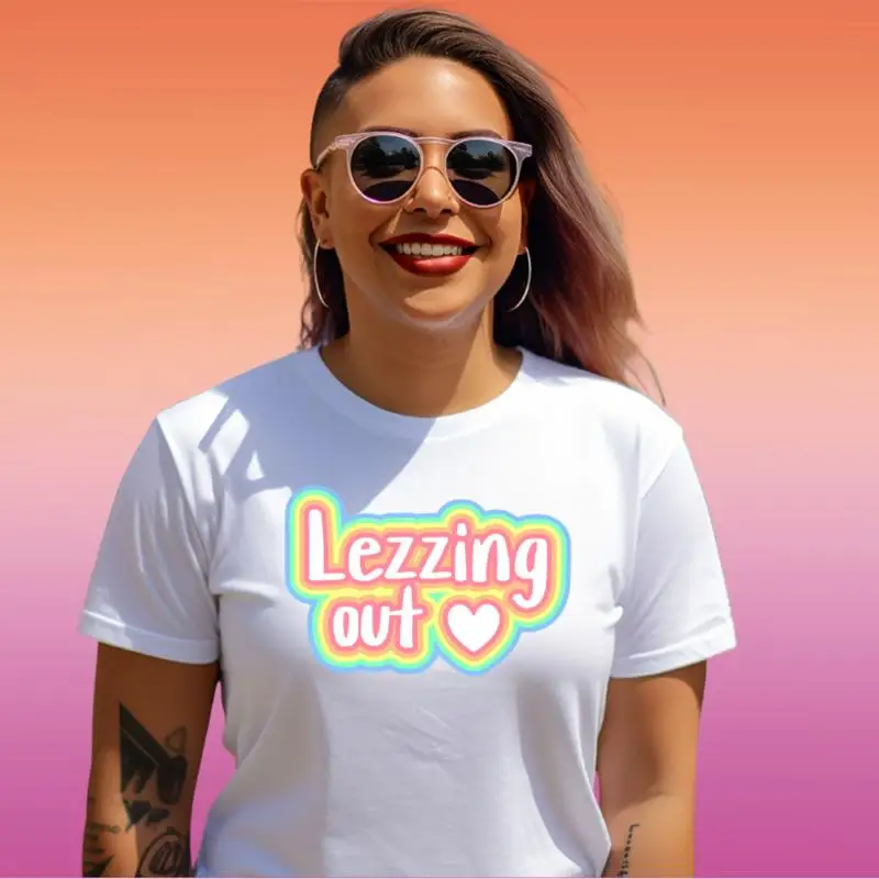 

Lezzing OuT T Shirt S 3XL