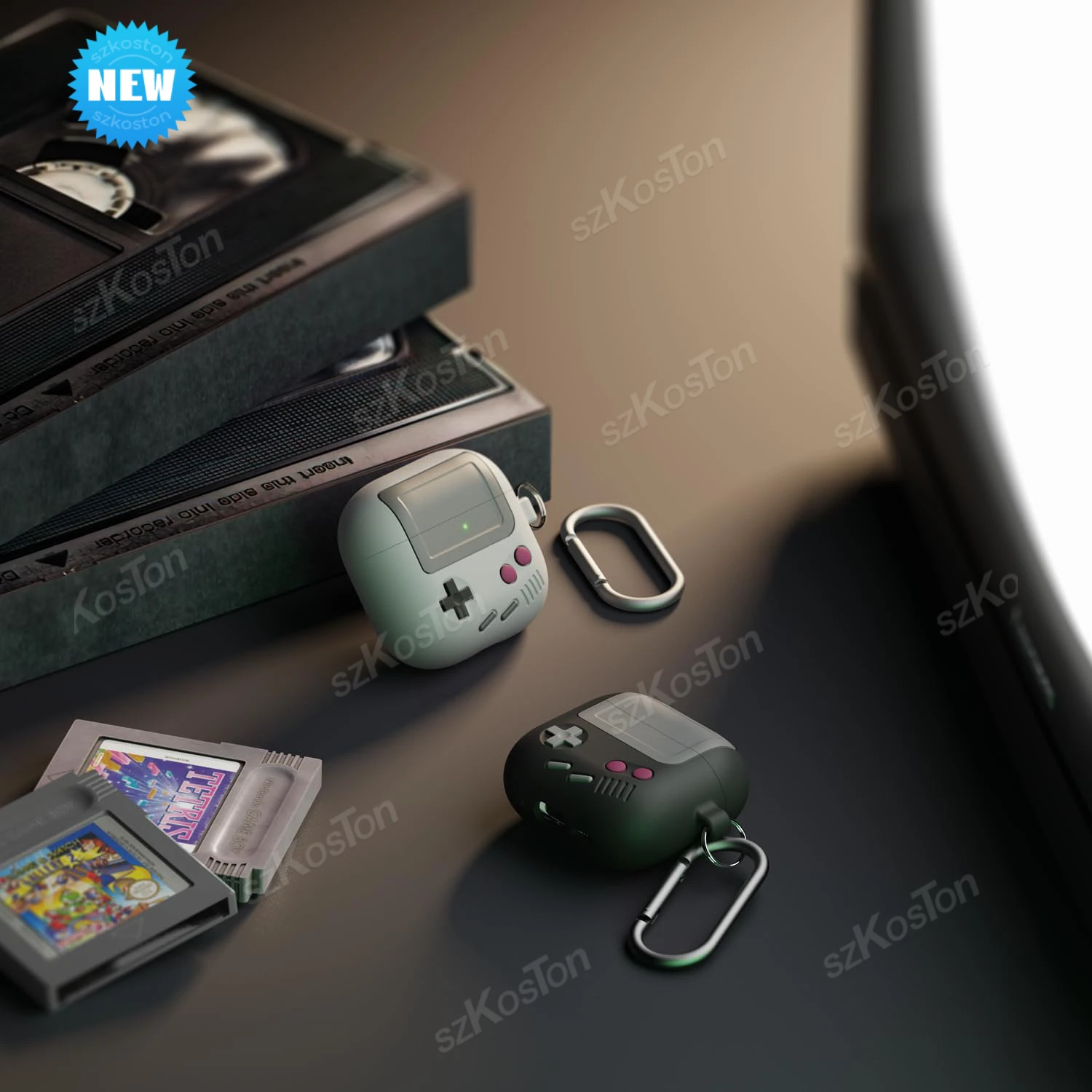 Casing Airpods 4 penutup pelindung silikon lembut, Casing desain konsol Game genggam Retro klasik 3D dengan gantungan kunci Kit pembersih