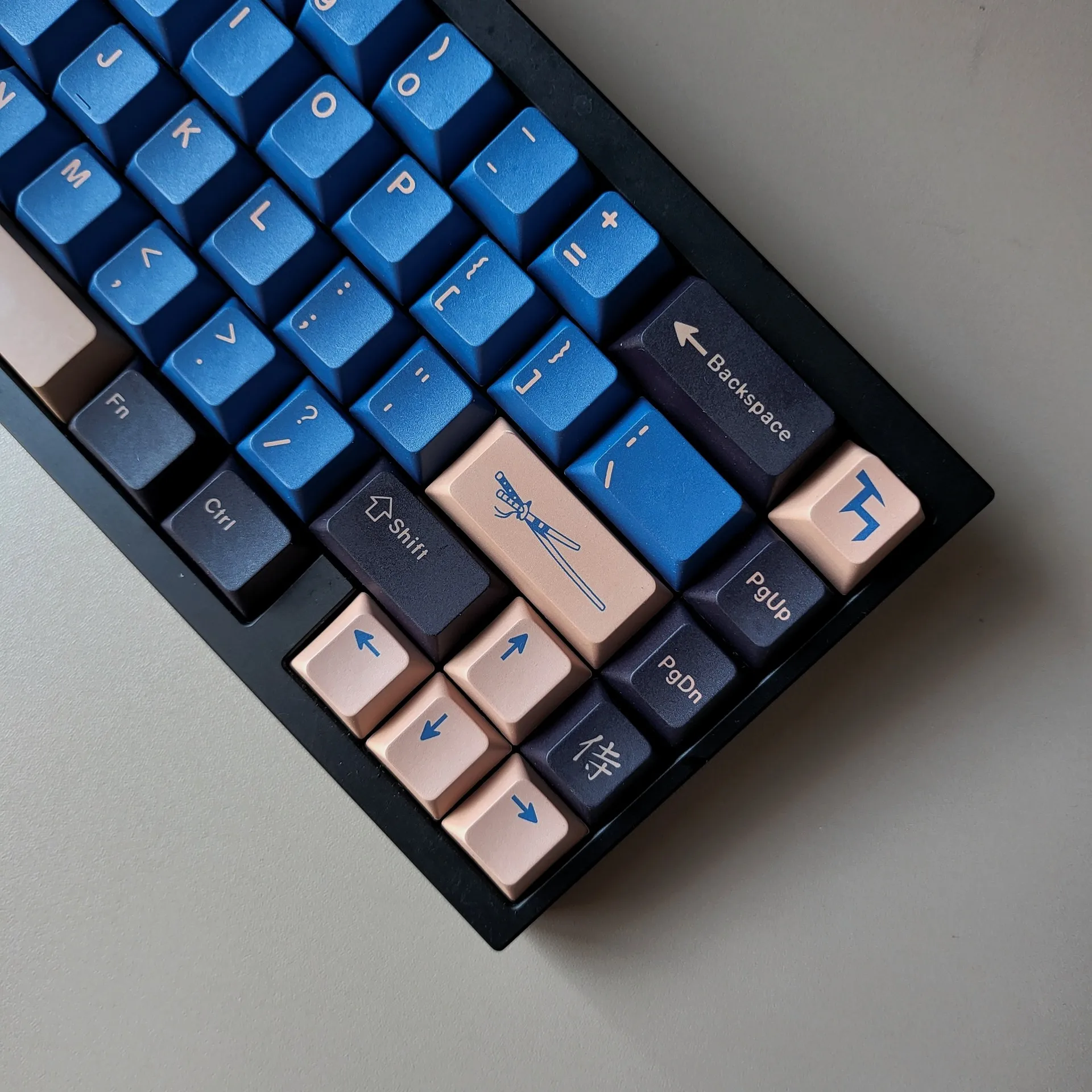 Imagem -05 - Gmk-samurai Custom Keyboard Key Caps Coreano Espanhol Pbt Azul Vermelho Grande Grupo Perfil de Cereja Francês Alemão Russo Japonês