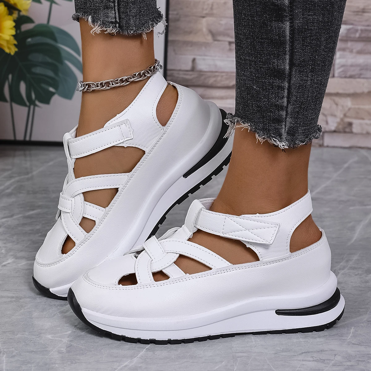 

Women Sandals High Quality Buckle Strap Sandals Women New Closed Toe Office and Career Summer Solid Wedge Shoes Zapatos De Mujer