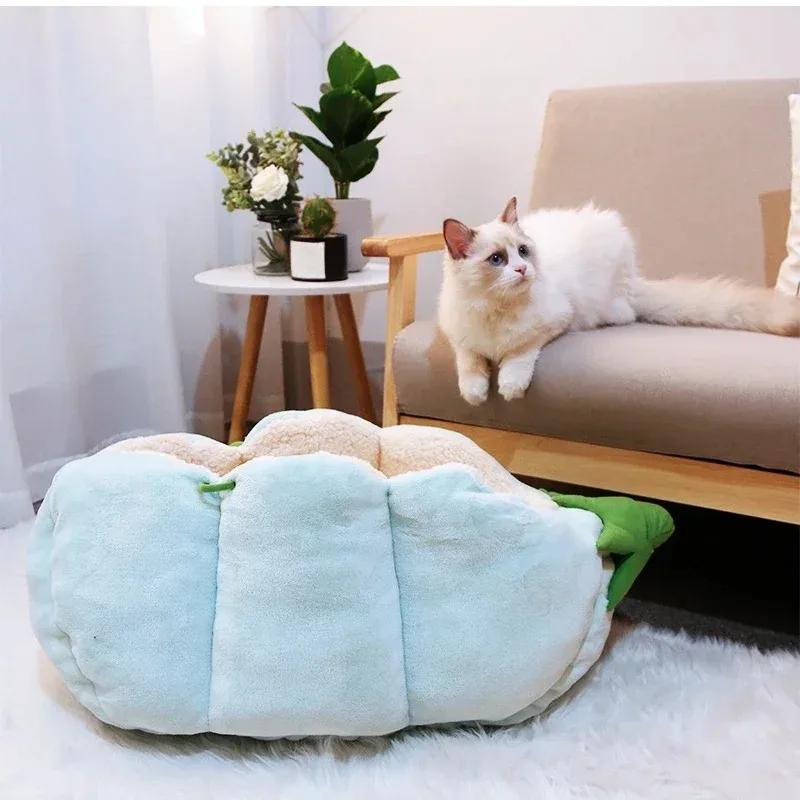 Winter Warm Cat Bed Semi-Closed Lambswool Pet Dog Kennel Cartoon Cute Cat Sleeping Bed Katzen Nest Soft Dog Cushion Pet House