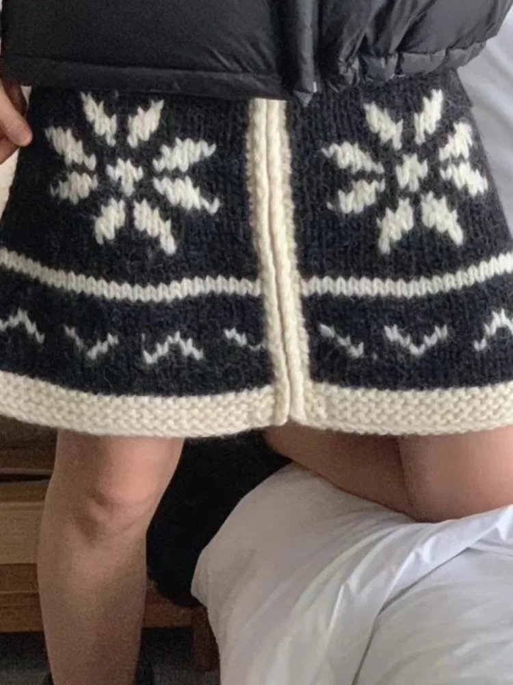 

Korean Vintage Black All-match Skirts Autumn Winter New A-line Knitted Skirt for Women 2025 High Waist Faldas De Mujer
