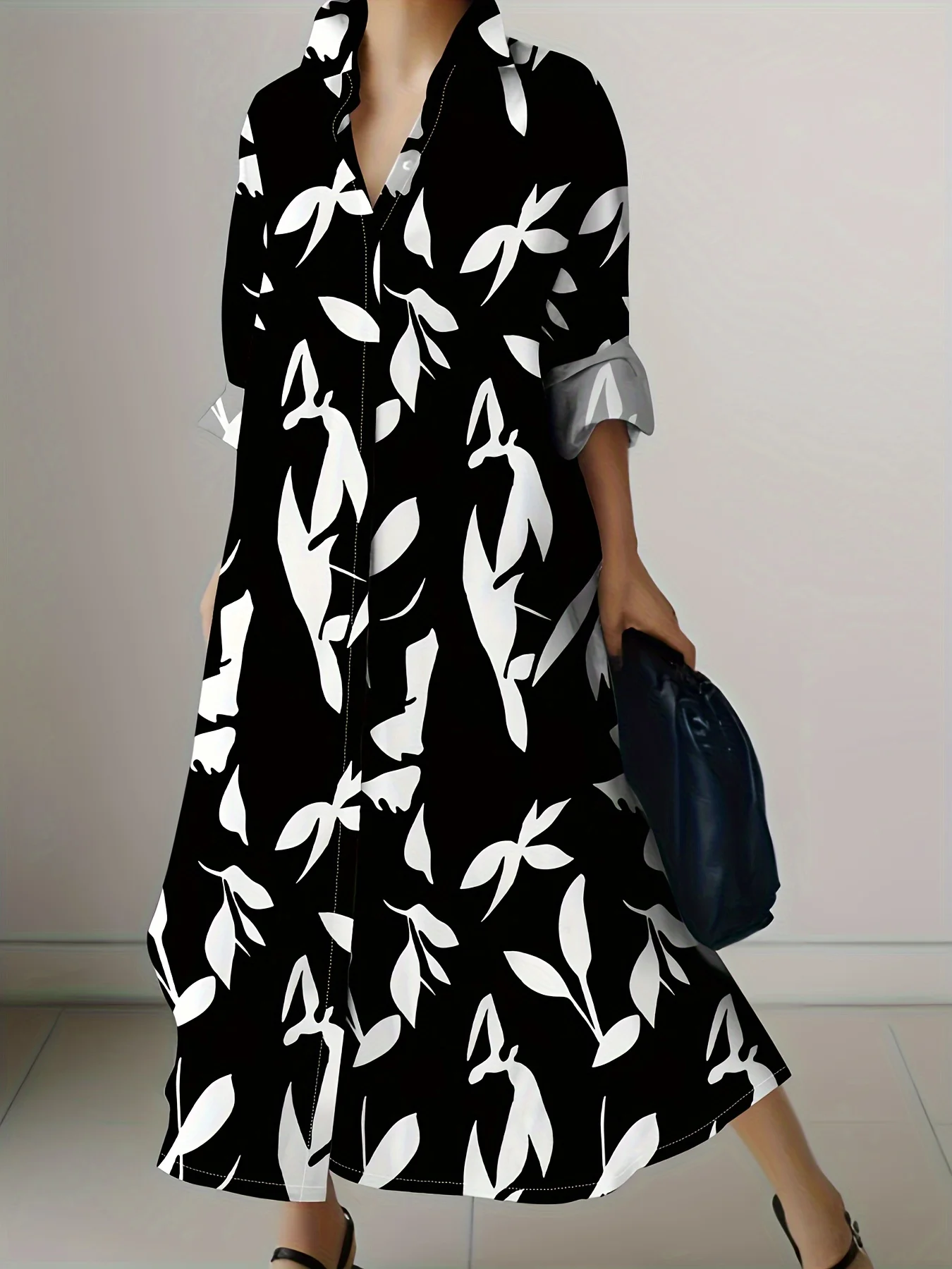 Damen Langarm Freizeitkleid mit Schwarz-Weißem Blätterdruck Urlaubsstil Sommerkleid Locker Sitzend Fließendes Midikleid
