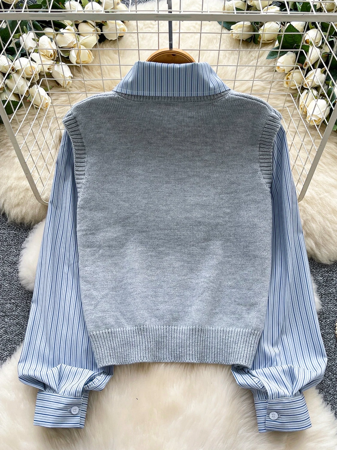 College Sle Stripe Long Sve irt Faionable Veelzijdige gebreide top voor dames Leeftijdsreductie Tweedelige look Polyestervezel