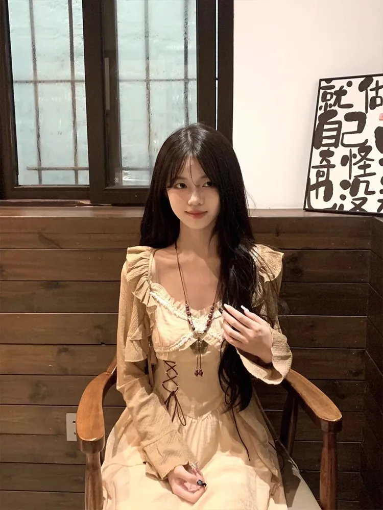 Vestido Midi F Plus Size Estilo Boho Vintage Novo de Verão com Cinto, Efeito Emaecedor, Bainha Irregular e Sem Mangas