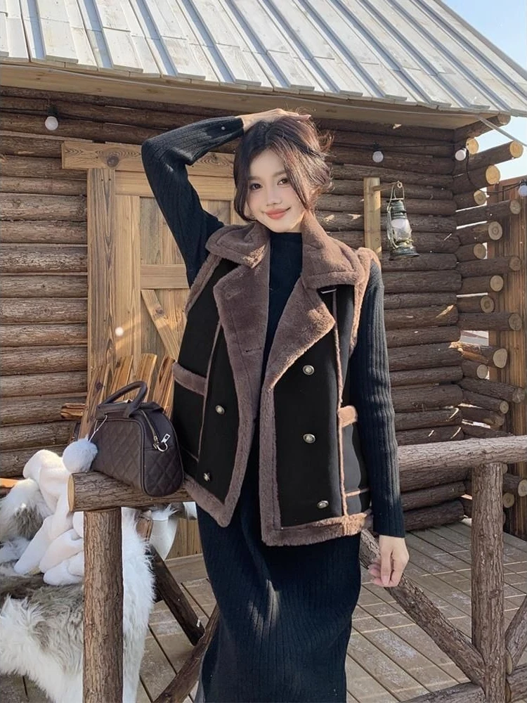 

Новинка 2026, зимний теплый жилет из искусственного меха, стильная утолщенная плюшевая куртка без воротника, модная теплая куртка унисекс без кожи