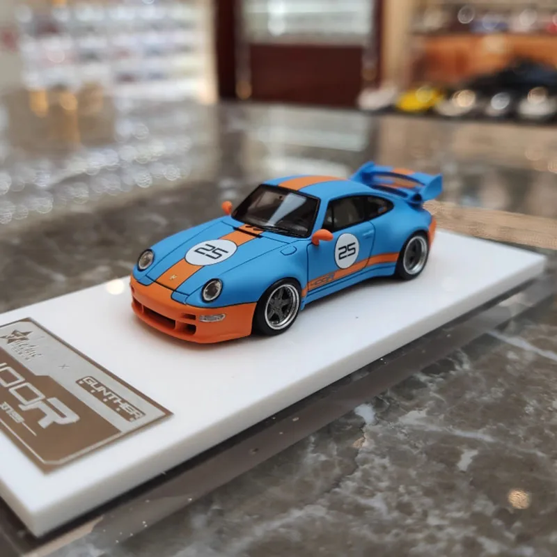 ミニカー 1/64 FuelMe RWB Porsche 993 Army Girl FuelMe 1:64 RWB 400R/993 911 ARMY GIRL Resin Car Model
