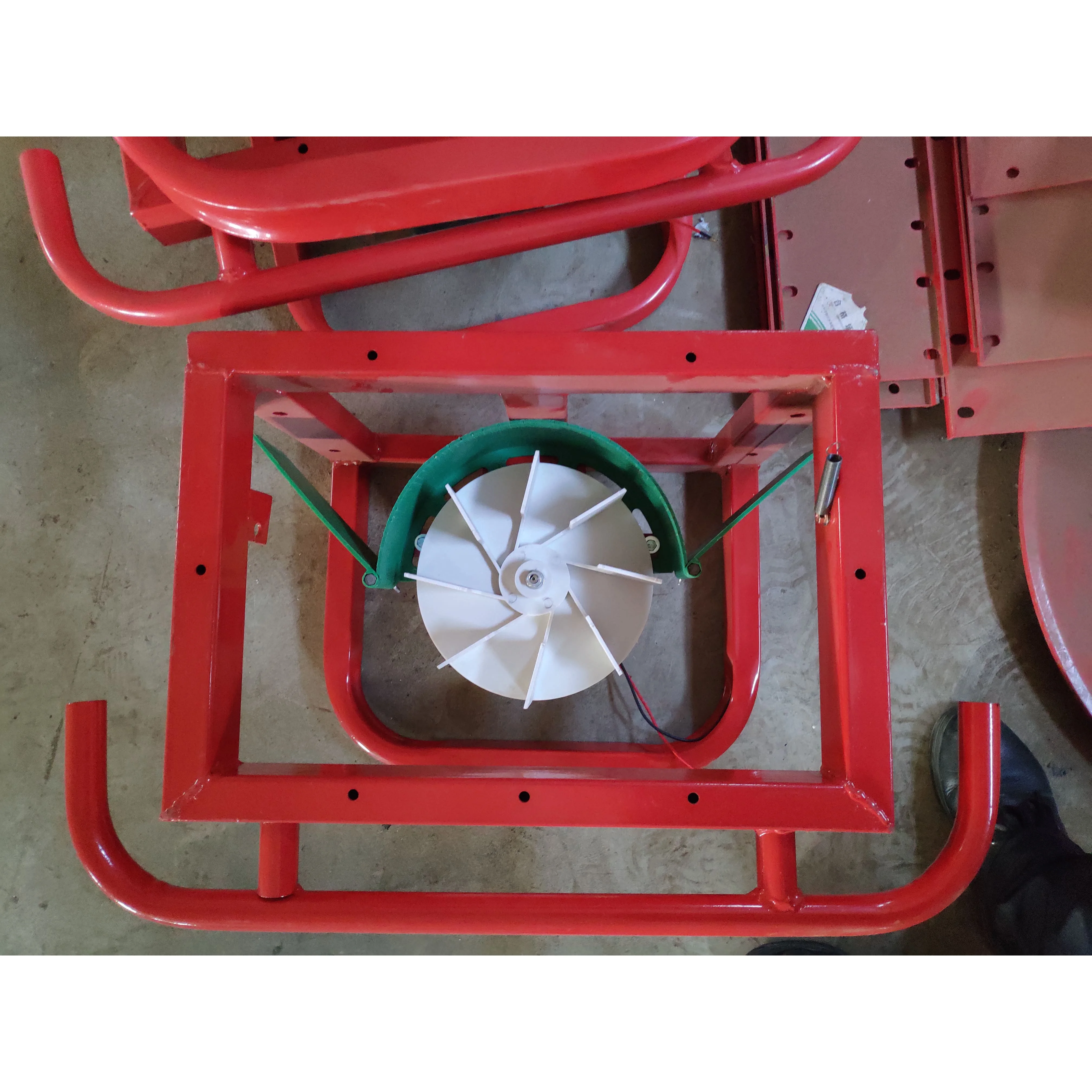 mounted fertilizer applicator 150 horsepower 23 km/h capacity, new 2025 three-wheel agricultural factory direct sales