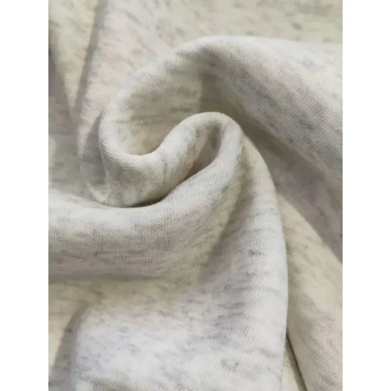 เสื้อฮู้ดผู้หญิงดิสนีย์ สโนว์ไวท์คอลเลกชันใหม่สำหรับฤดูใบไม้ร่วงและฤดูหนาว เสื้อผ้าลำลองแฟชั่นสตรีทสำหรับผู้ชายและผู้หญิง