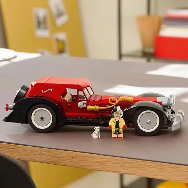 NOVO 2025 Novo produto 43277 Conjunto de blocos de construção de carro de luxo Cruella, presente de Natal e aniversário