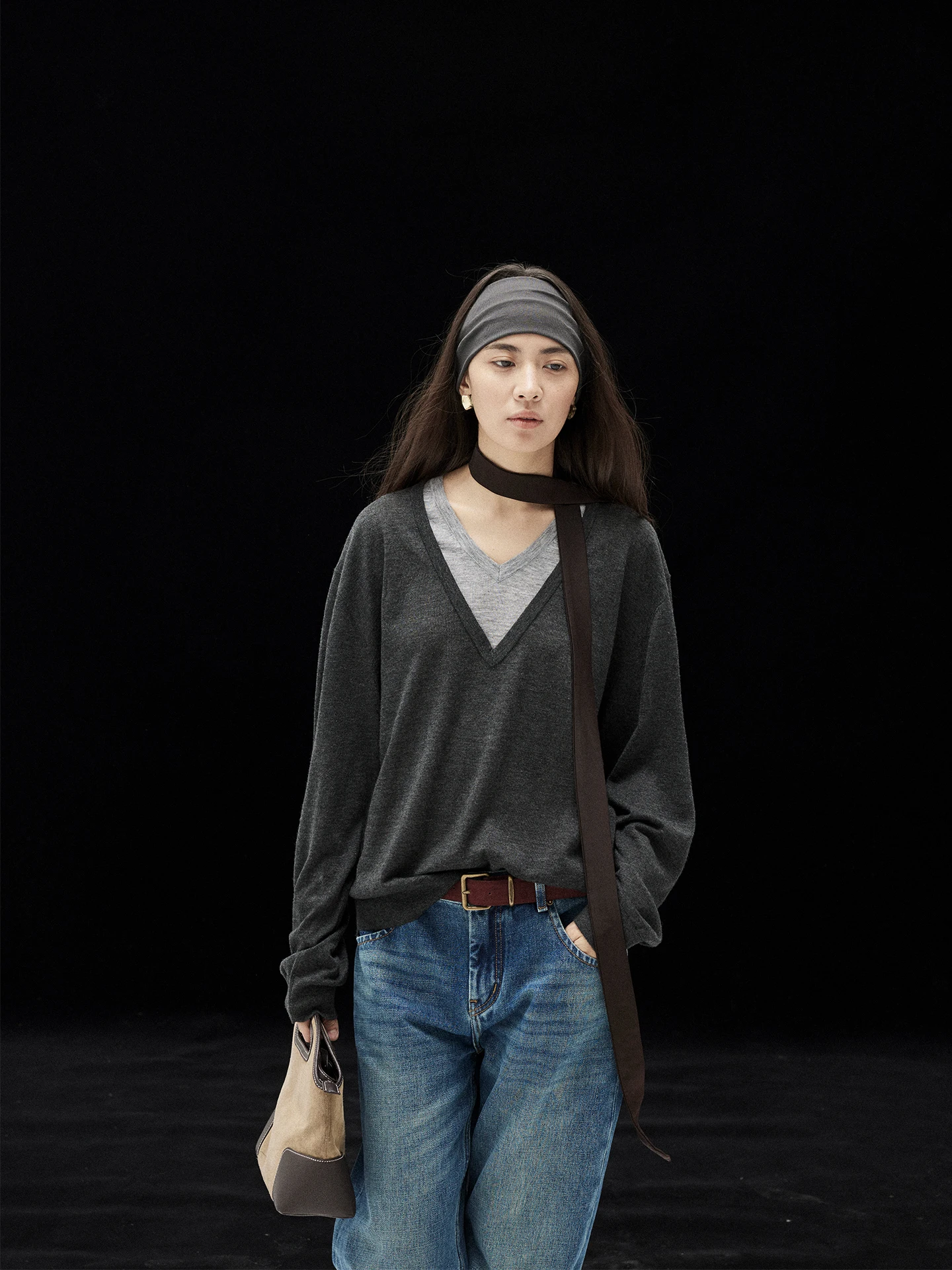 

Вовняный вязаный свитер Moofeel с V-Ne, искусственный двухсекционный свитер для поездок на работу, ранняя осень, длинный свеч, мягкая смесь полиэстера, ор...