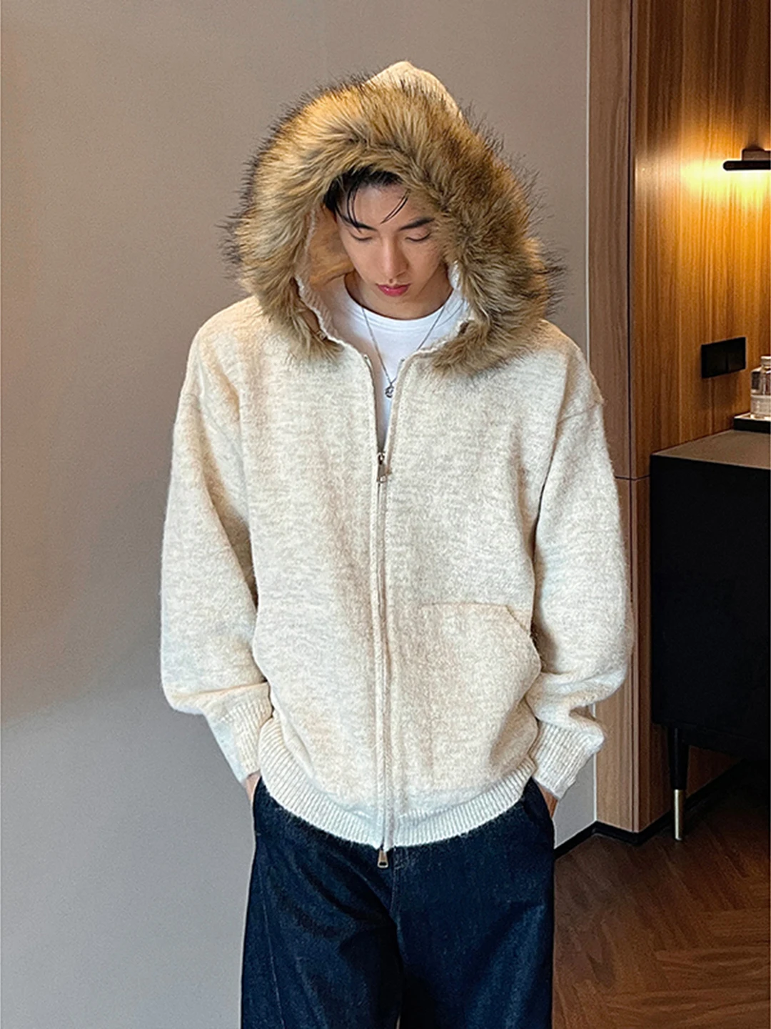 Men's 2025 Autumn Winter New Hooded Knit Sweaters High-end Short Sweatshirts Detachable Faux Fur Collar Cardigan Sweater Jackets