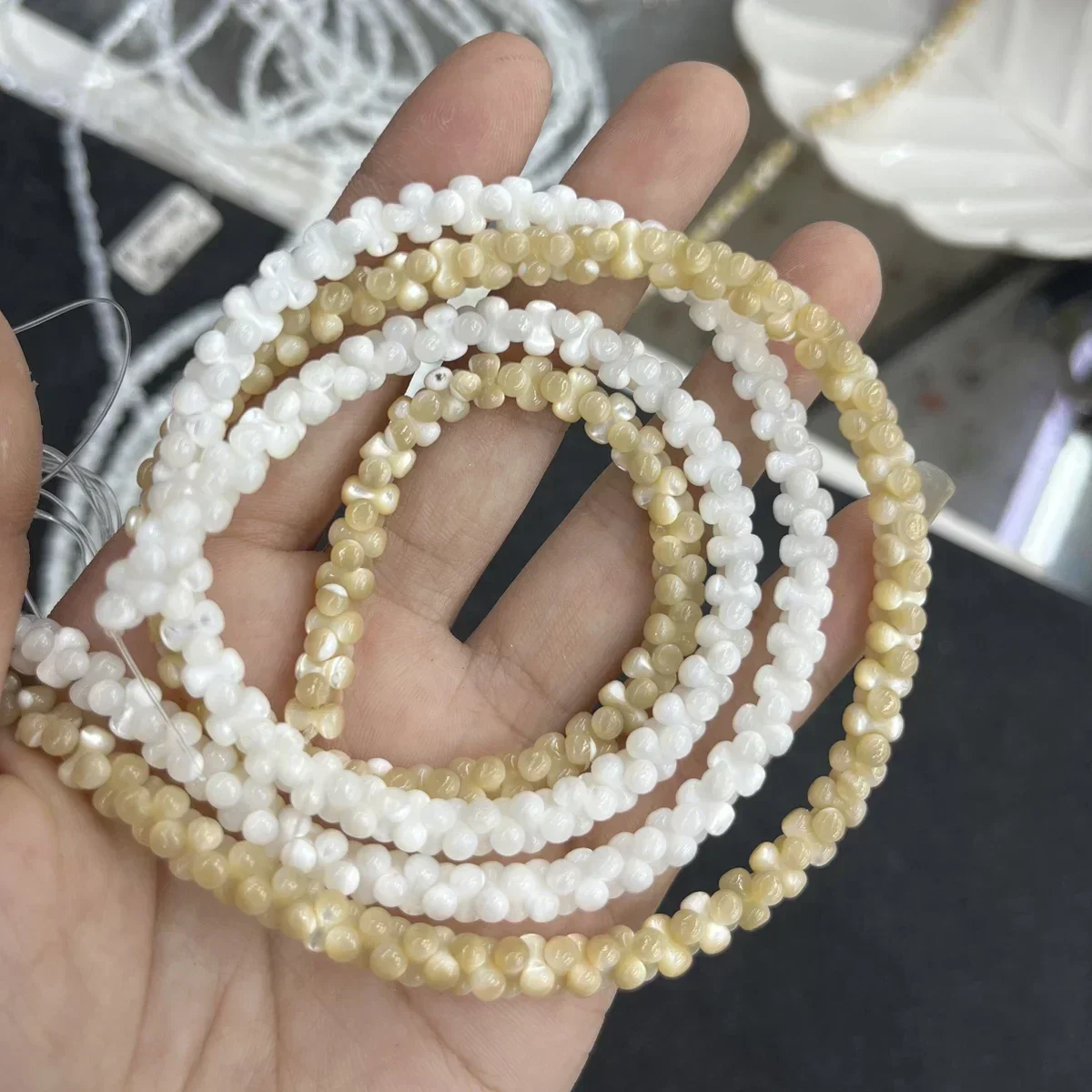 المياه العذبة الطبيعية مختلط قذيفة 3x6 مللي متر جولة حبة الأبيض الأصفر صنع المجوهرات عقد دي اي واي سوار أقراط الإكسسوارات الزفاف النساء