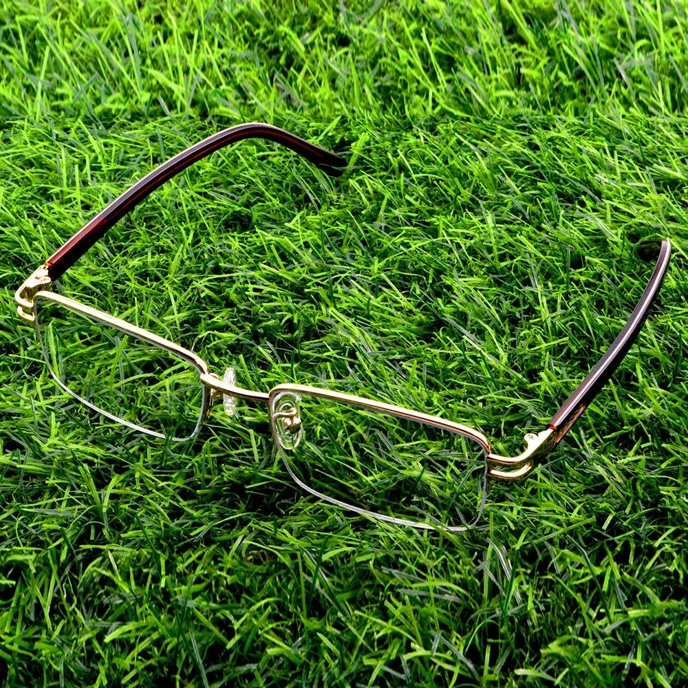 

Titanium Alloy TR90 Temple Business Portable Aspherical Anti Fatigue Multilayer Coating Business Men Reading Glasses +0.75 To +4