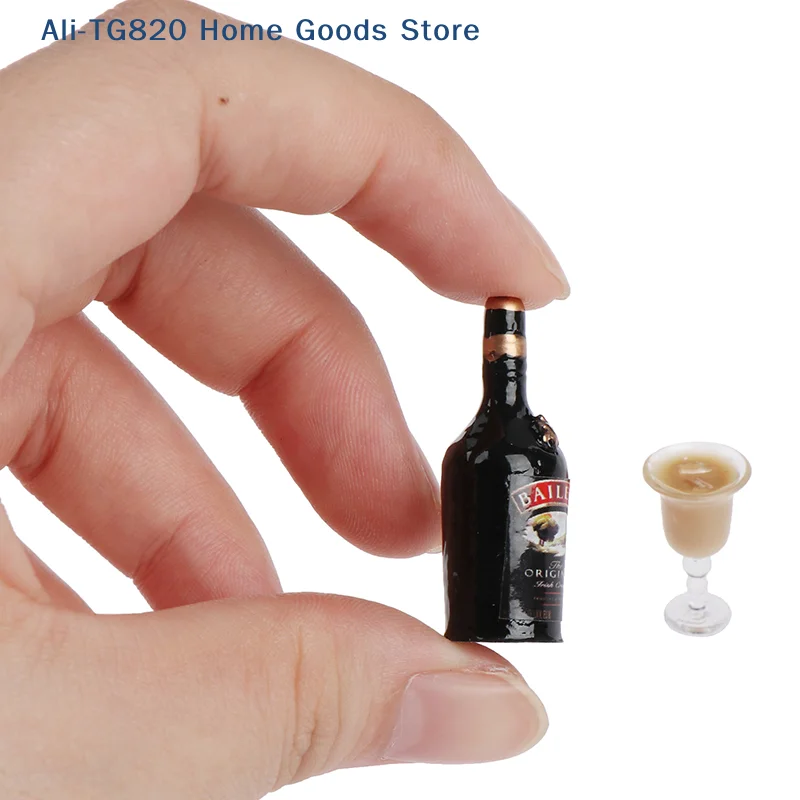

[TG820]1/12 Dollhouse Miniature Wine Bottle Set with cup Simulation Drinks Model Toys