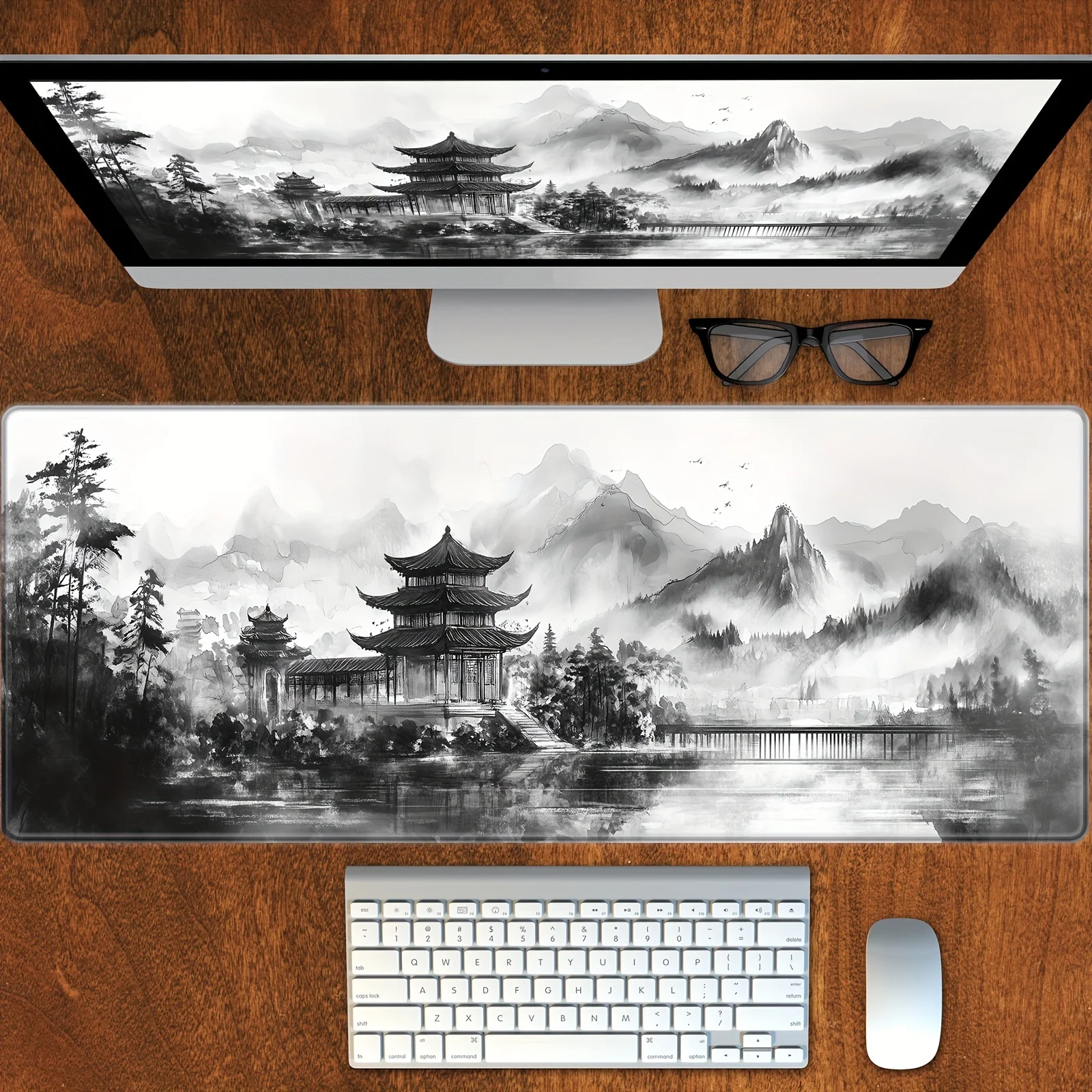 

Black and White Art Design Gaming Mouse Pad, Lock Edge,non-slip Rubber Table Pad,perfect for Office, Notebook or Gaming Settings
