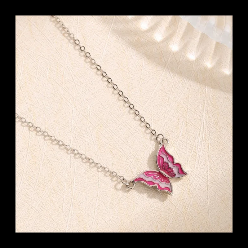 Wenyi نمط S925 الفضة الاسترليني جديد الوردي والأبيض الايبوكسي فراشة قلادة عصرية خفيفة فاخرة الراقية قلادة المرأة