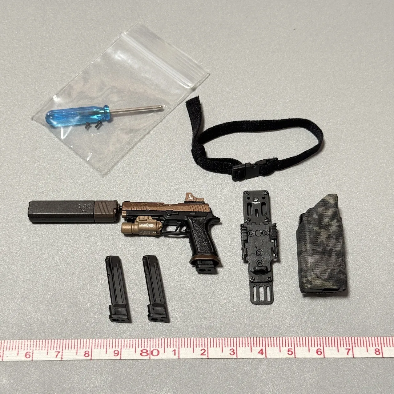 

HRT06MM 1/6 Scale Soldier P320 Set Model for 12''Hostage Rescue Team