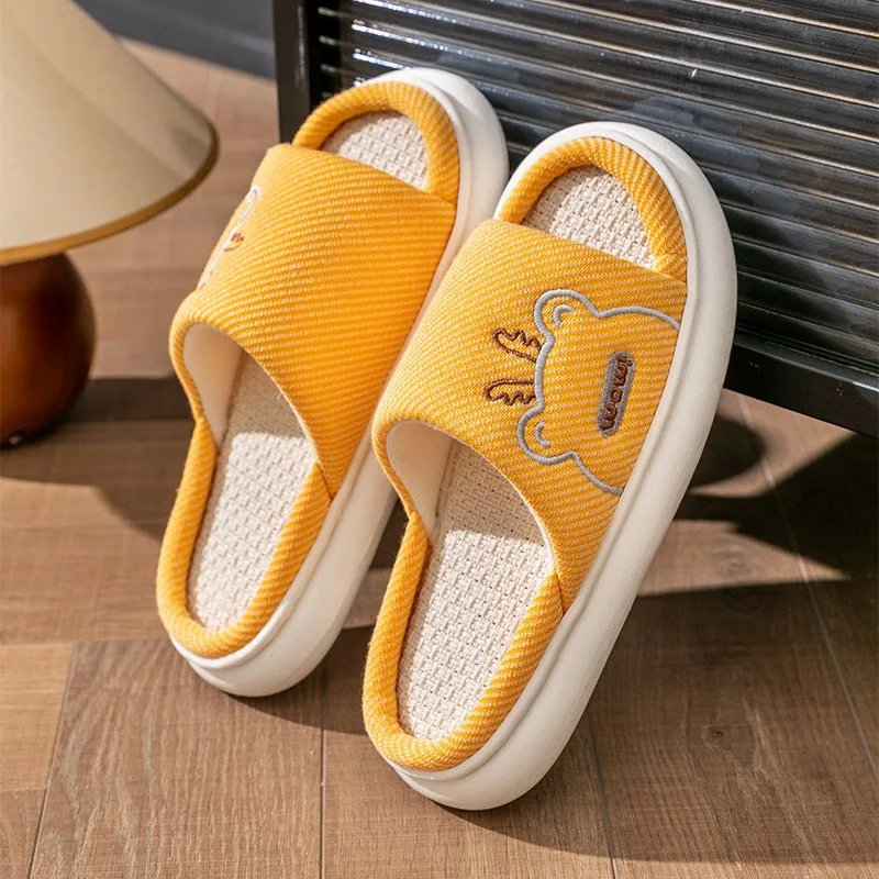 Hot Sale Women Linen Slippers Four Seasons Women Indoor Sandals Adults Cartoon Slides Couples Cute Breathable Home Shoes TG18