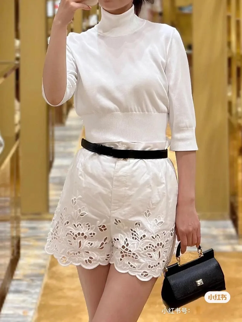 High Quality Summer Women Fashion Runway Designer High Waist White Solid Color Printed Cutout Lace Trim Hem Cotton Shorts